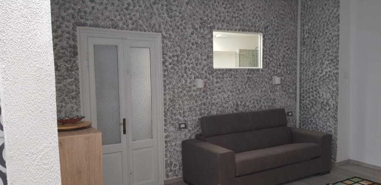 Mansarde & Suite Maison 1706 Lago Orta بورجومانارو المظهر الخارجي الصورة